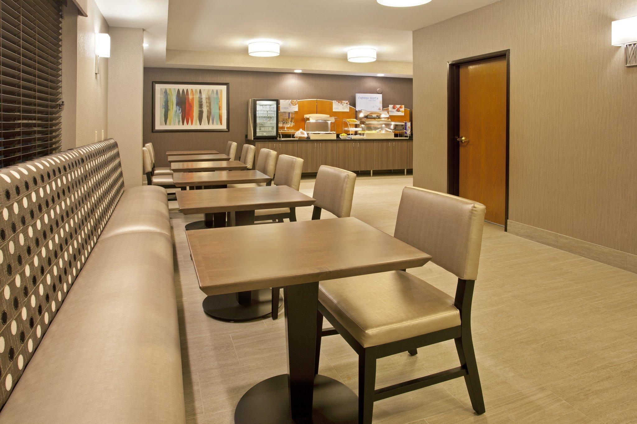 Holiday Inn Express Hotel & Suites Minneapolis - Minnetonka By Ihg Eksteriør bilde