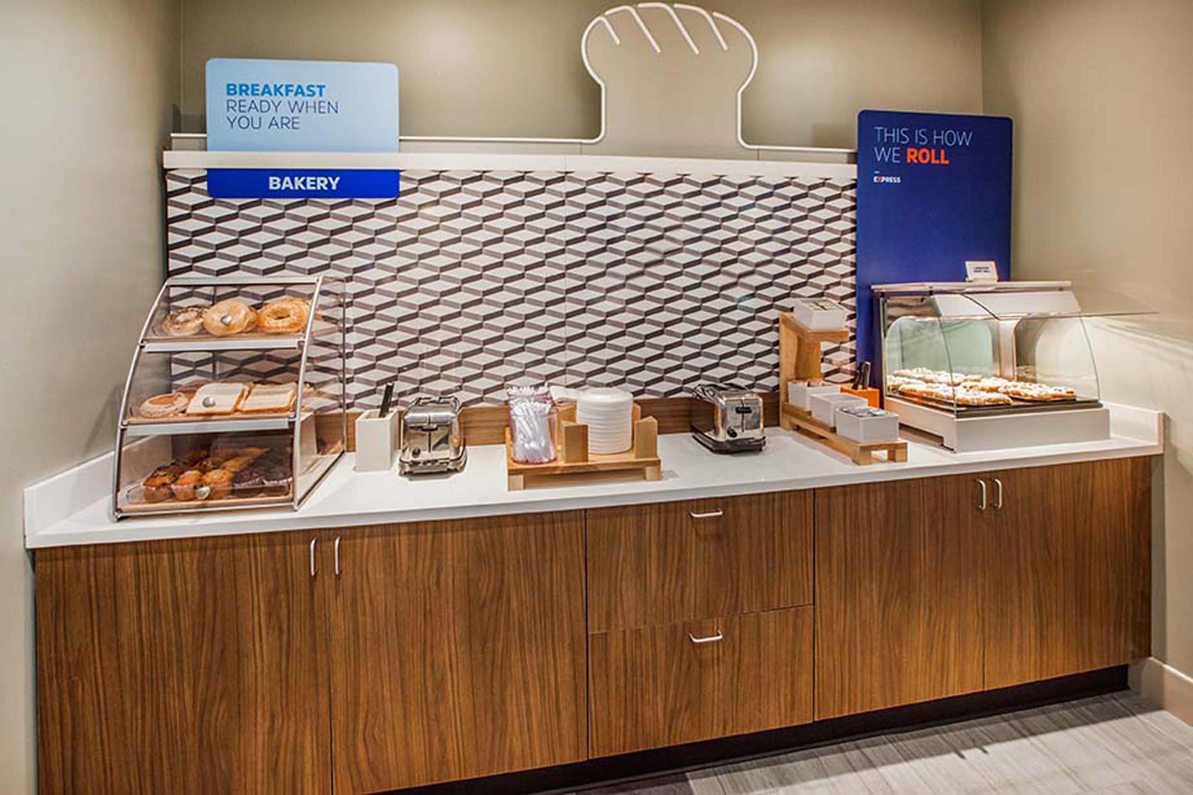 Holiday Inn Express Hotel & Suites Minneapolis - Minnetonka By Ihg Eksteriør bilde