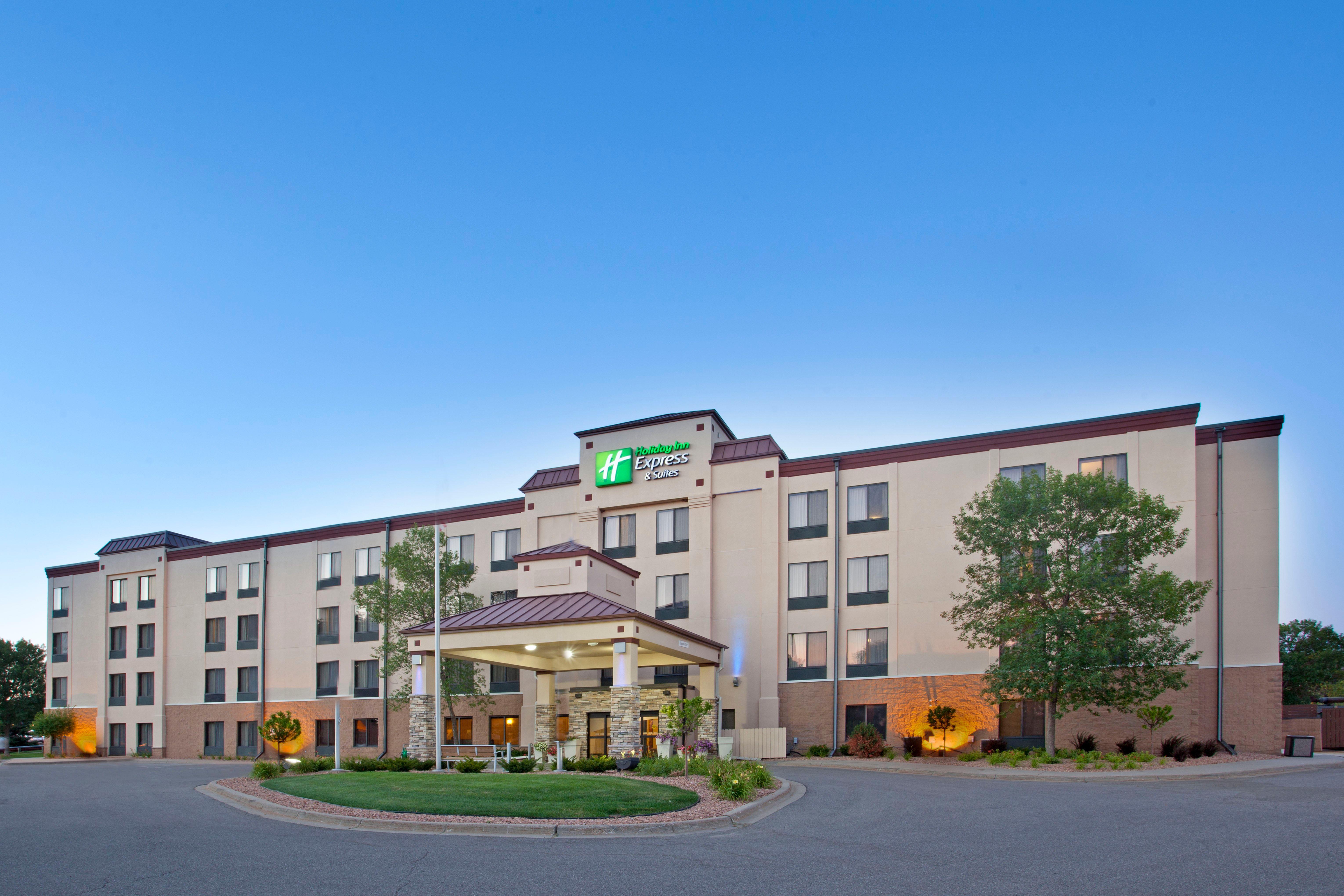 Holiday Inn Express Hotel & Suites Minneapolis - Minnetonka By Ihg Eksteriør bilde