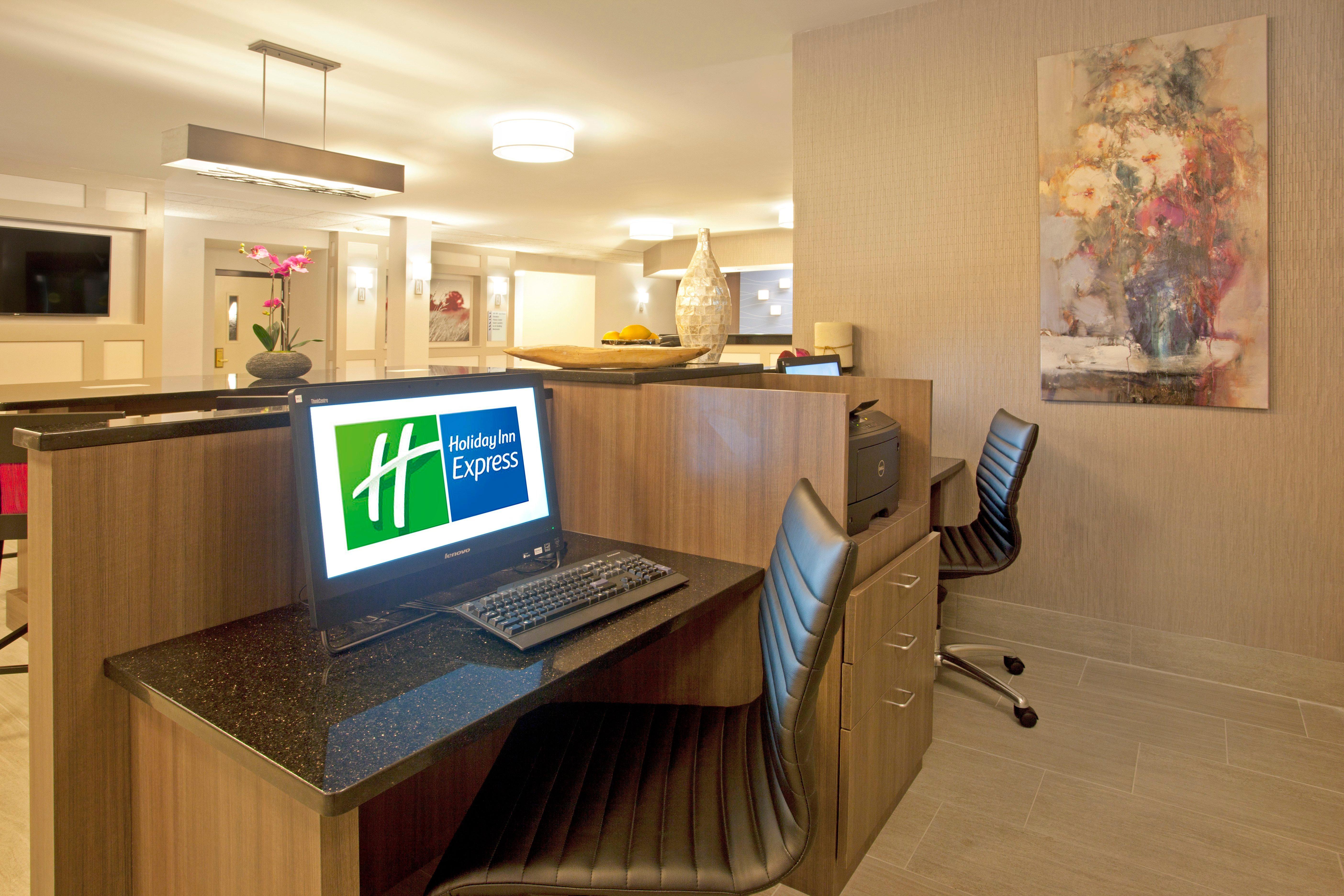 Holiday Inn Express Hotel & Suites Minneapolis - Minnetonka By Ihg Eksteriør bilde